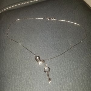 Heart pendent necklace
